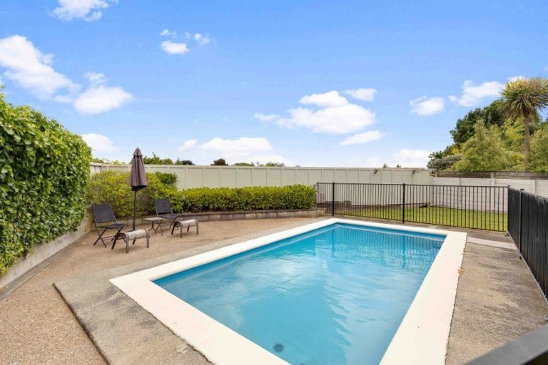 Photo of property in 91 Tamatea Road, Taupo, 3330