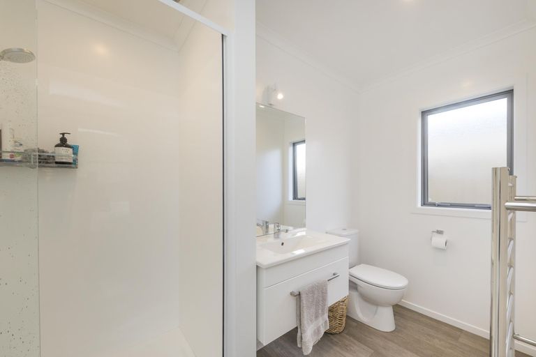 Photo of property in 15 Poplar Grove, Feilding, 4702