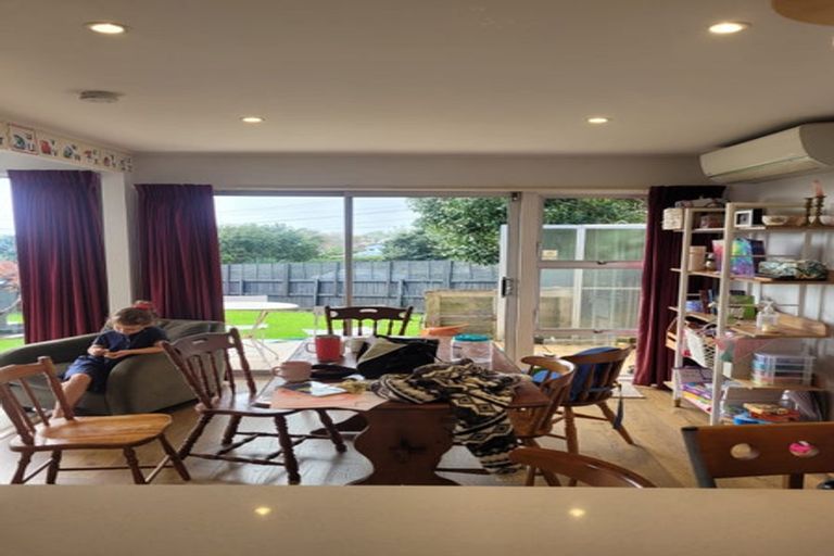 Photo of property in 48 Sale Street, Cockle Bay, Auckland, 2014