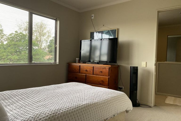 Photo of property in 59 Espalier Drive, Henderson, Auckland, 0612