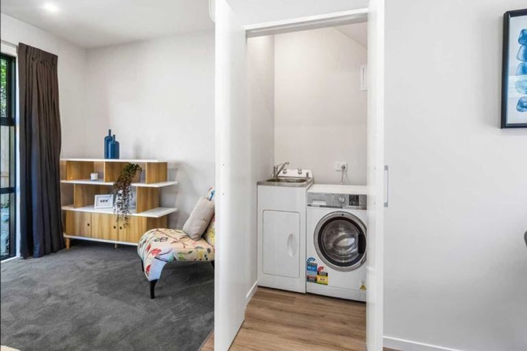 Photo of property in 1/165 Cranford Street, St Albans, Christchurch, 8014