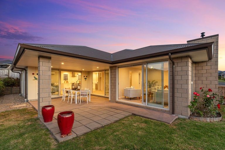 Photo of property in 1 Materawaho Way, Pyes Pa, Tauranga, 3112