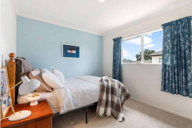 Photo of property in 94 Longford Park Drive, Takanini, 2112