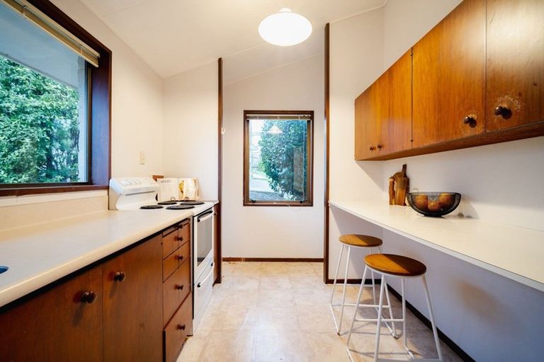 Photo of property in 9b Jane Street, Macandrew Bay, Dunedin, 9014