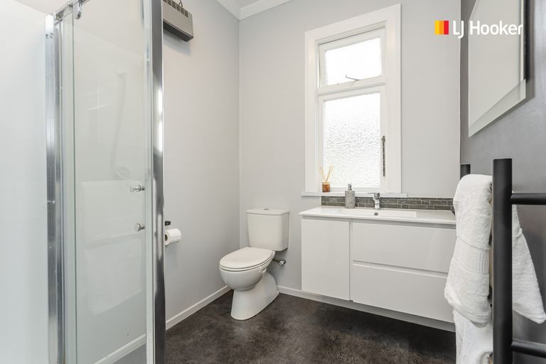 Photo of property in 8 Saint Albans Street, Bradford, Dunedin, 9011