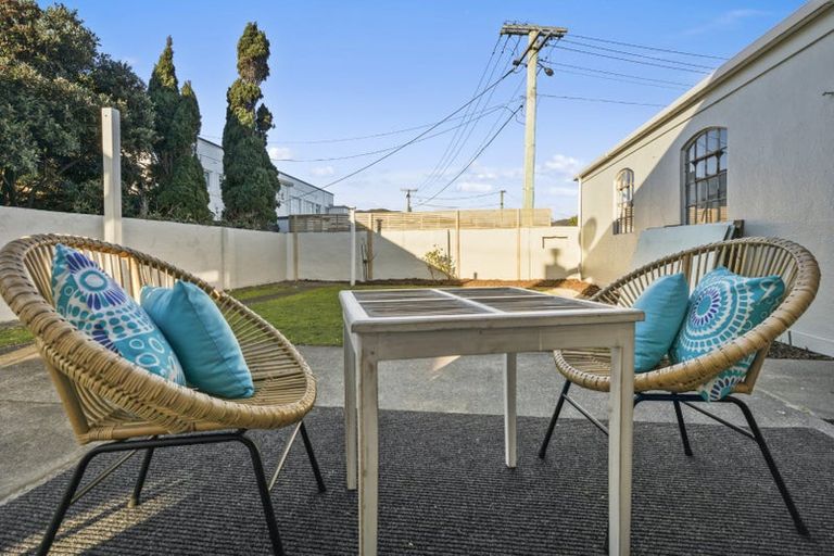 Photo of property in 10 Jessie Street, Petone, Lower Hutt, 5012