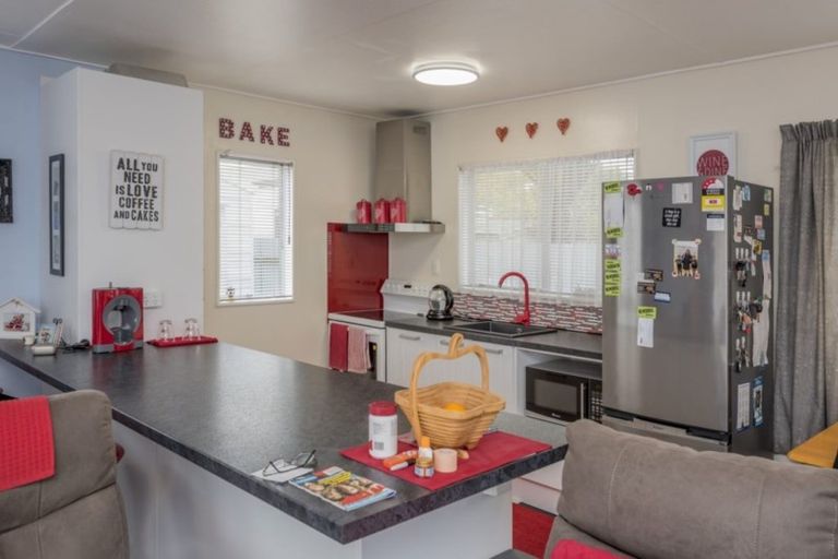 Photo of property in 5a Vincent Drive, Levin, 5510