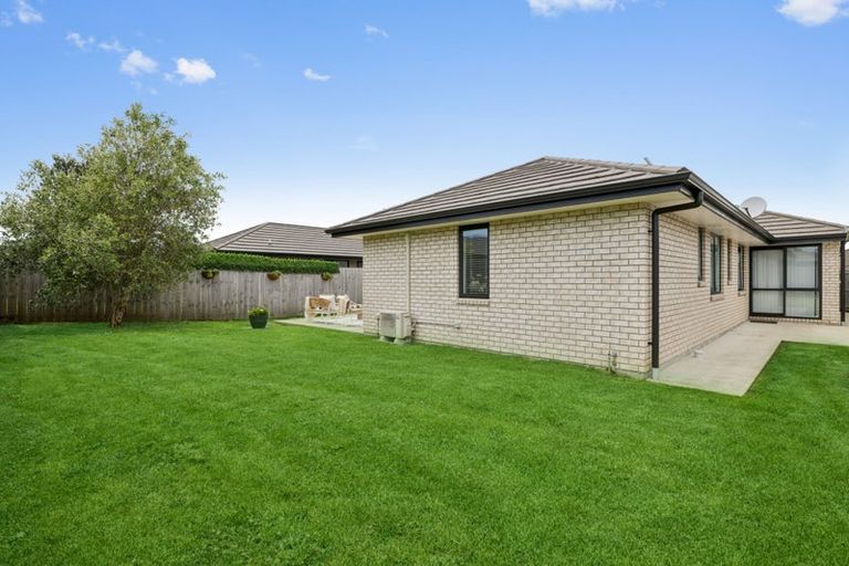 Photo of property in 14 Tawhiti Road, Pukekohe, 2120