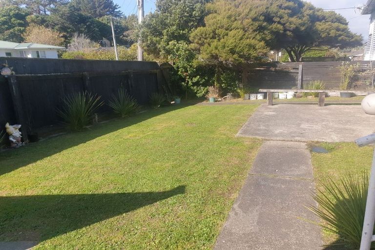 Photo of property in 115 Dimock Street, Titahi Bay, Porirua, 5022