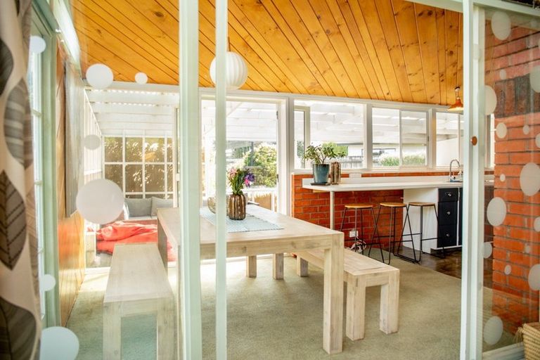 Photo of property in 63 Strasbourge Street, Martinborough, 5711