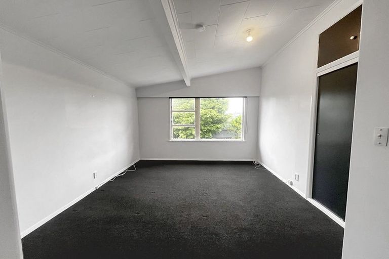 Photo of property in 30 Slacks Road, Awapuni, Palmerston North, 4412
