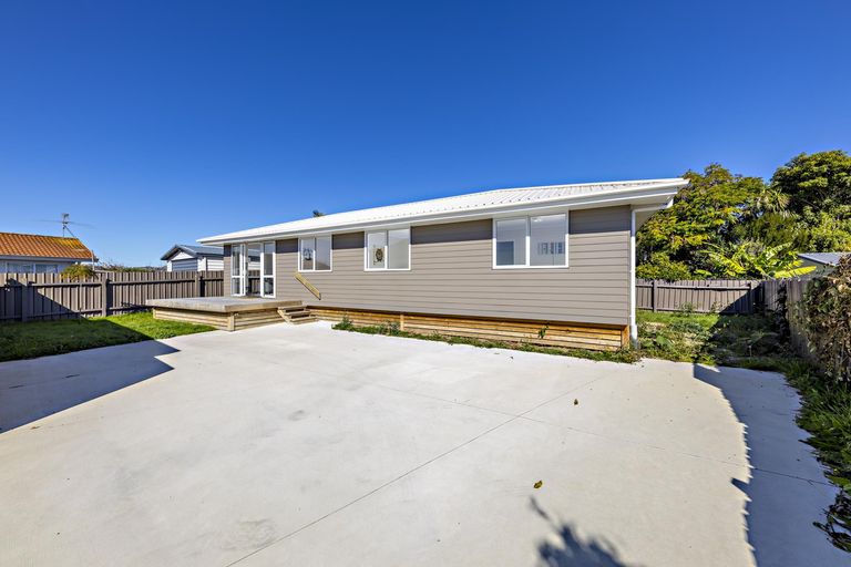 Photo of property in 16a Belinda Avenue, Flat Bush, Auckland, 2023