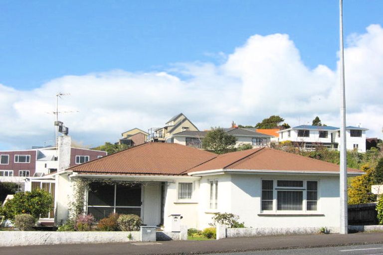 Photo of property in 91 Mangorei Road, Strandon, New Plymouth, 4312