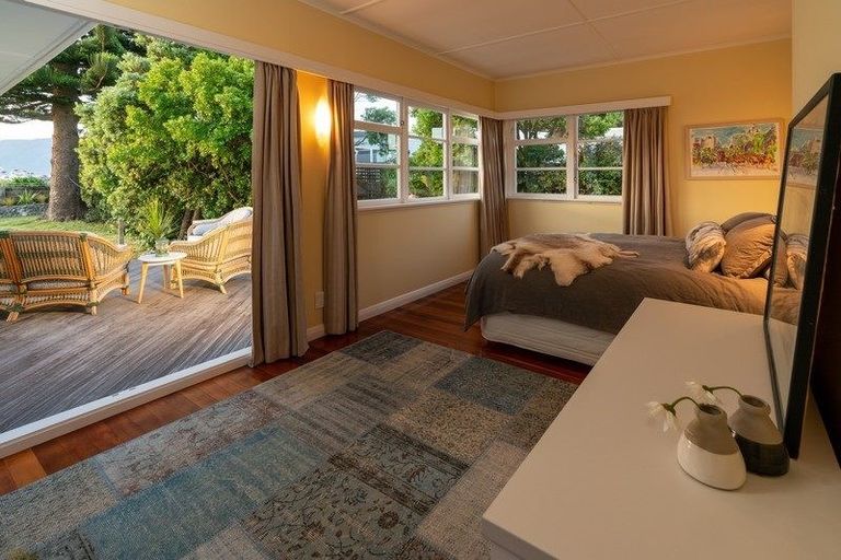 Photo of property in 59 Manly Street, Paraparaumu Beach, Paraparaumu, 5032