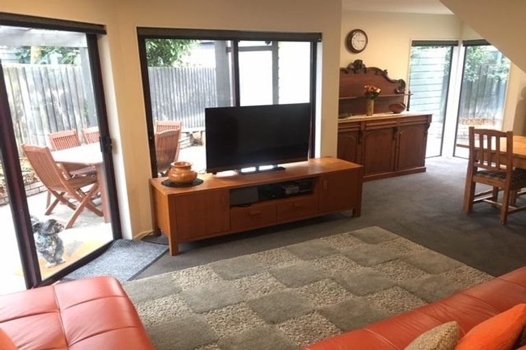 Photo of property in 4/20 Harman Street, Addington, Christchurch, 8024