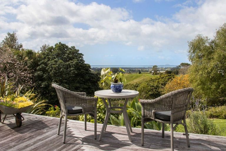 Photo of property in 244a Lindemann Road, Tahawai, Katikati, 3170
