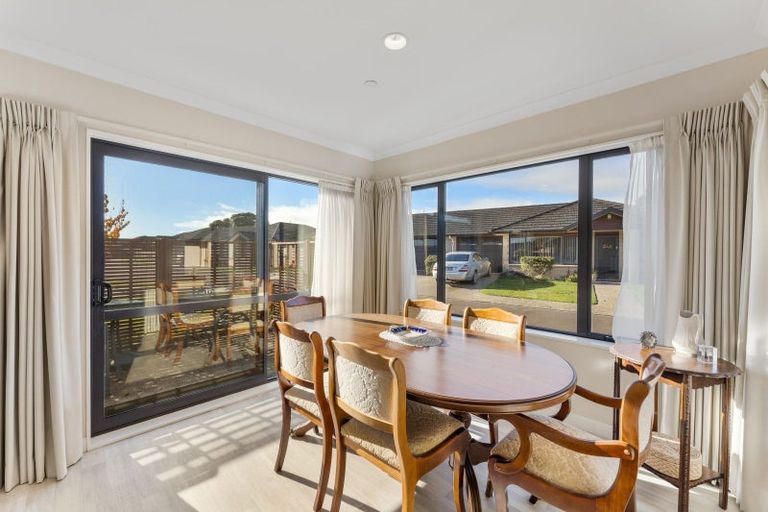 Photo of property in 30 Ian Peter Way, Otaki, 5512