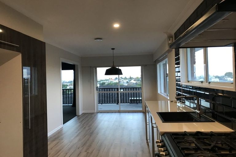 Photo of property in 40 Whitaker Street, Otumoetai, Tauranga, 3110