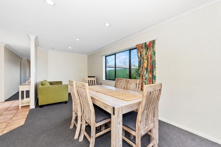 Photo of property in 15b Garnett Avenue, Forest Lake, Hamilton, 3200