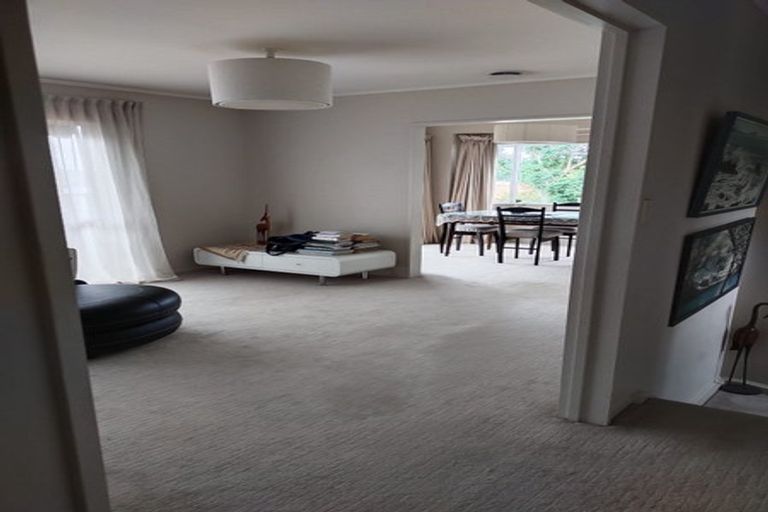 Photo of property in 5 Aeroview Drive, Beach Haven, Auckland, 0626