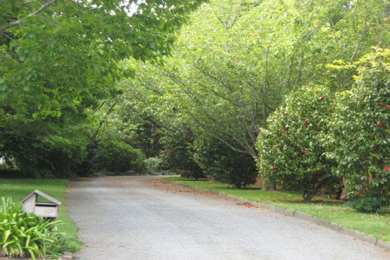 Photo of property in 20 Thurlestone Place, Burnside, Christchurch, 8053