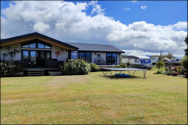 Photo of property in 333 Palmer Mill Road, Wairakei, Taupo, 3384