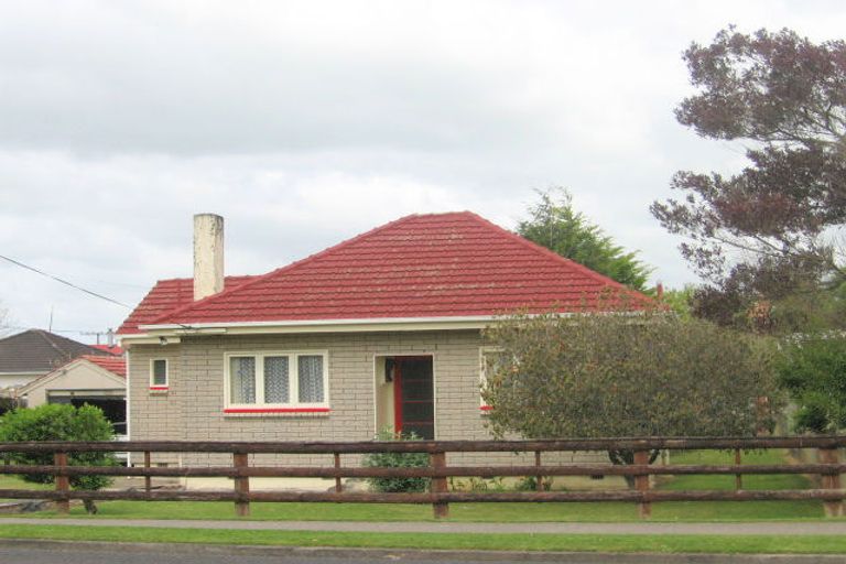 Photo of property in 48 Coronation Road, Morrinsville, 3300