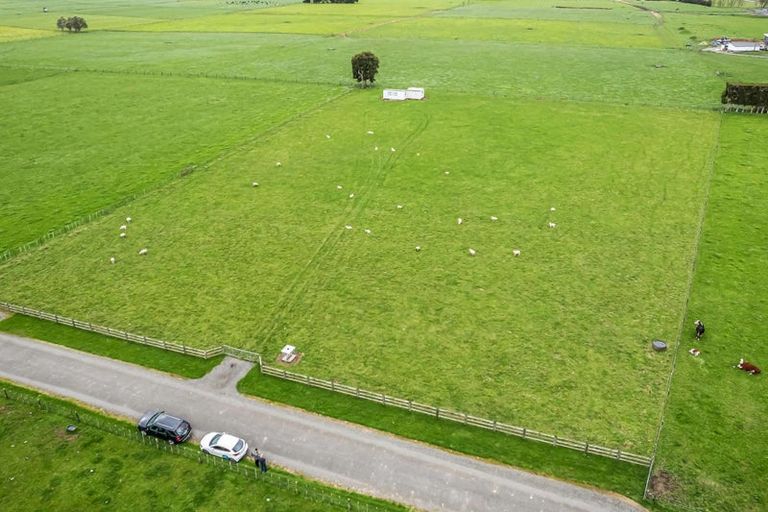 Photo of property in 291a Kimberley Road, Levin, 5571