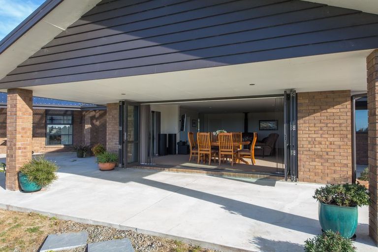 Photo of property in 219 Kahuterawa Road, Linton, Palmerston North, 4472