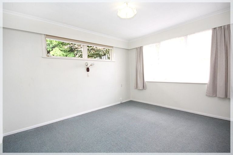 Photo of property in 11 Royal Place, Levin, 5510