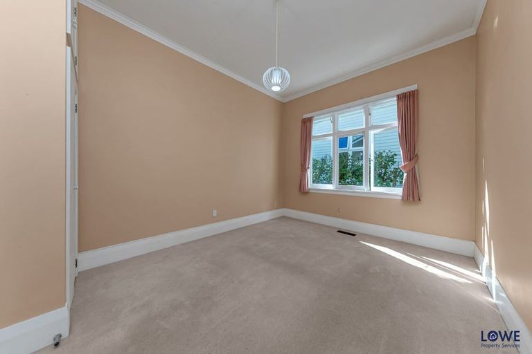 Photo of property in 4 Rattray Street, Devonport, Auckland, 0624