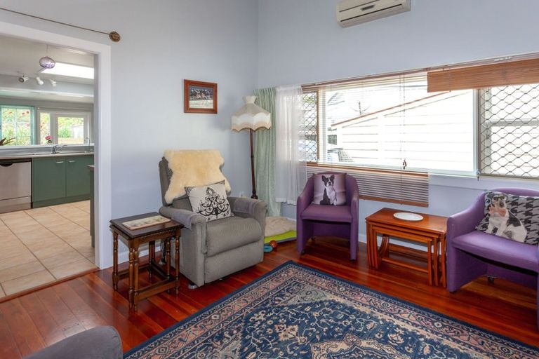 Photo of property in 102 Karaka Road, Thames, 3500