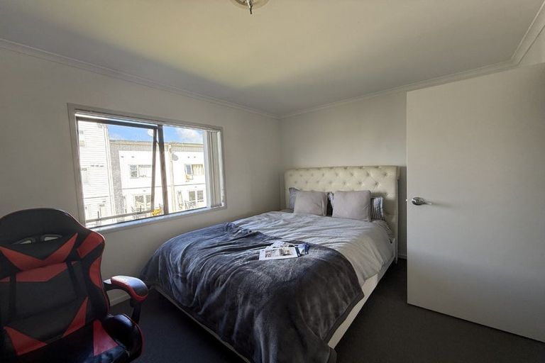 Photo of property in St Claire Village, 191/172 Mcleod Road, Te Atatu South, Auckland, 0610