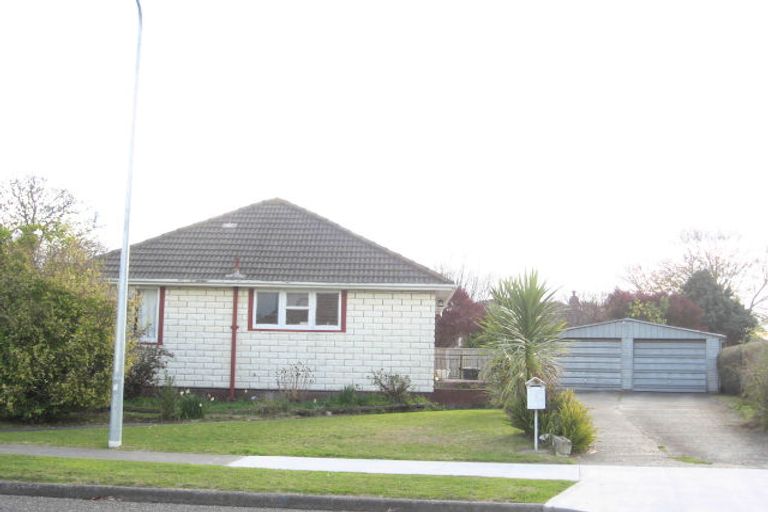 Photo of property in 3 Hillary Crescent, Maraenui, Napier, 4110