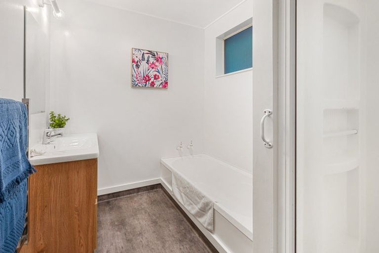 Photo of property in 1 Elizabeth Avenue, East Taieri, Mosgiel, 9024