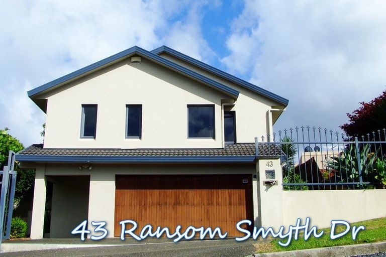 Photo of property in 43 Ransom Smyth Drive, Goodwood Heights, Auckland, 2105
