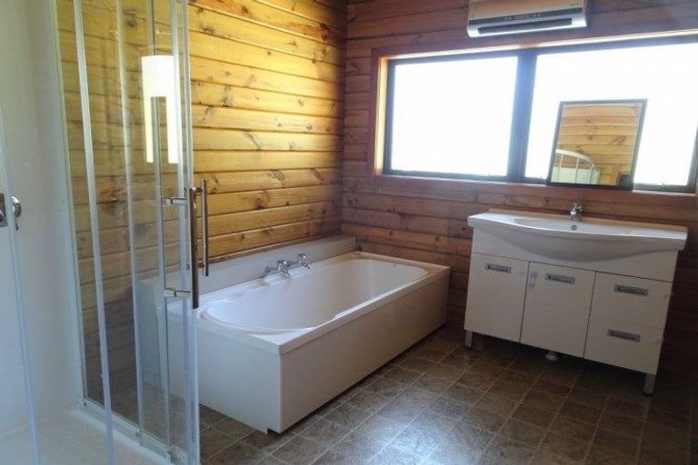 Photo of property in 307 Omoto Road, Kaiata, Greymouth, 7805