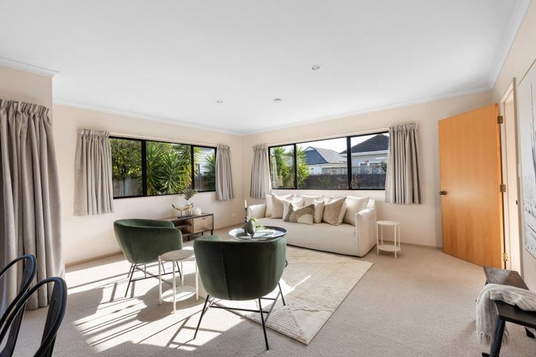 Photo of property in 20a East Street, Terrace End, Palmerston North, 4410