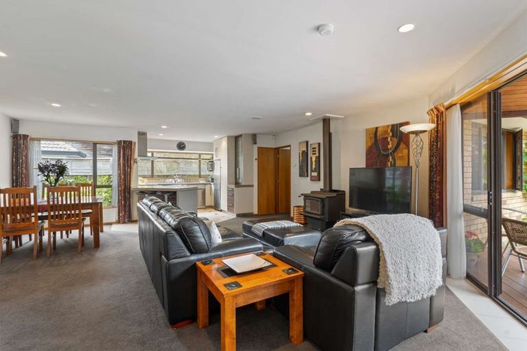 Photo of property in 21 Willoughby Lane, Parklands, Christchurch, 8083