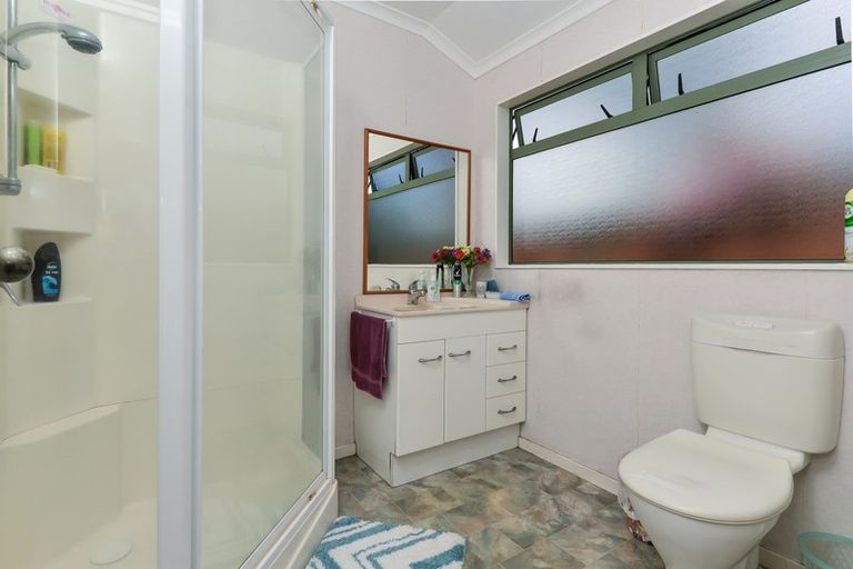 Photo of property in 8 Greenough Place, Rototuna, Hamilton, 3210