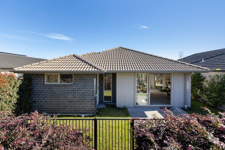 Photo of property in 12 Rire Hau Lane, Pyes Pa, Tauranga, 3112