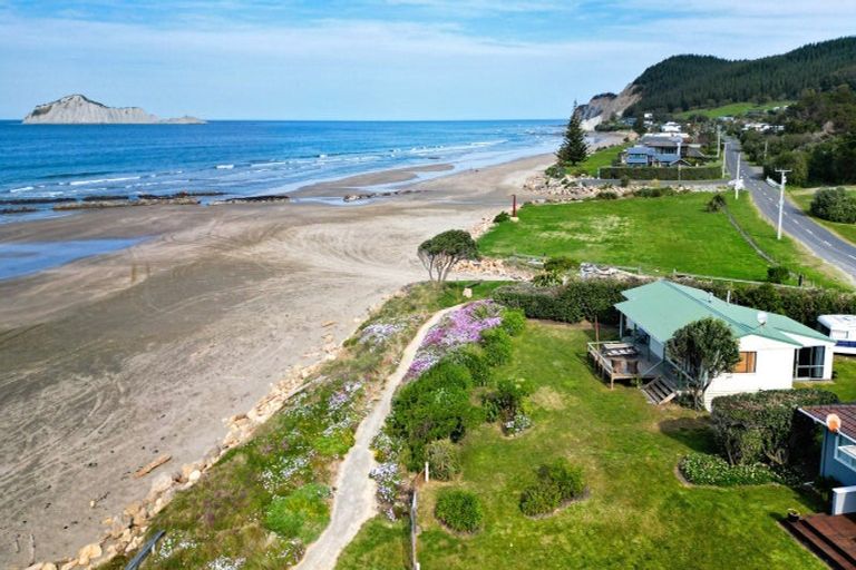 Photo of property in 136 Harper Road, Waimarama, 4294