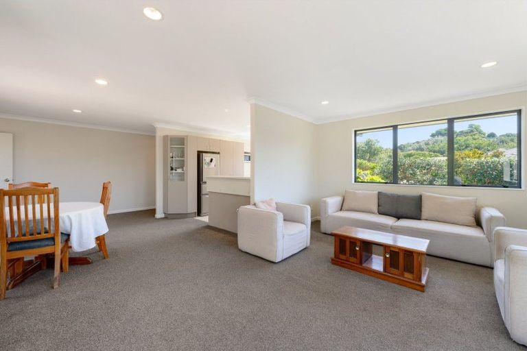Photo of property in 3 Oteki Park Drive, Welcome Bay, Tauranga, 3112