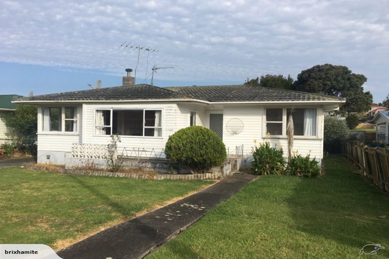Photo of property in 10 Lingfield Street, Glenfield, Auckland, 0629