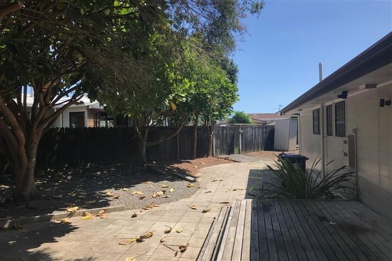 Photo of property in 24 Pinehurst Place, Wattle Downs, Auckland, 2103