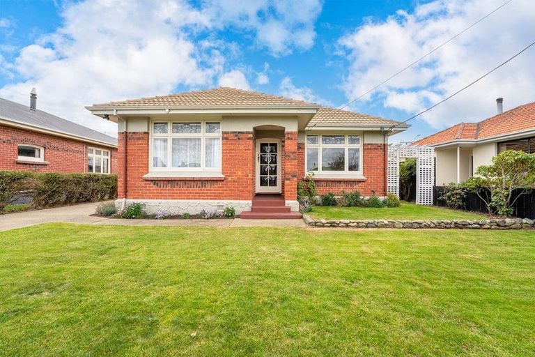 Photo of property in 14 Teviot Street, Oamaru North, Oamaru, 9400