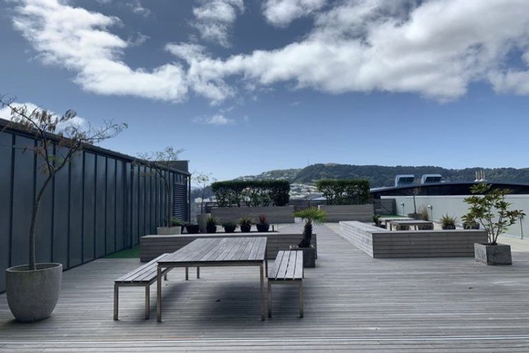 Photo of property in Chews Lane Apartments, 8g/9 Chews Lane, Wellington Central, Wellington, 6011