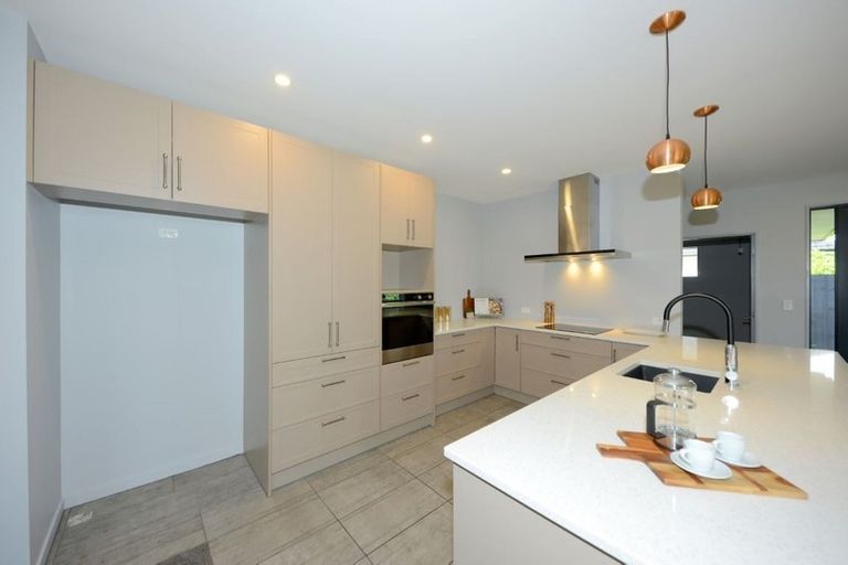 Photo of property in 47a Richards Avenue, Papanui, Christchurch, 8053