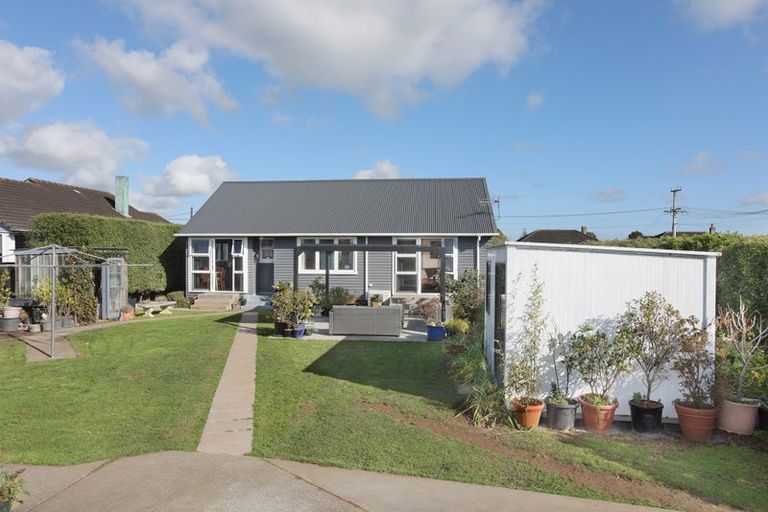 Photo of property in 10 Kittyhawk Row, Bulls, 4818