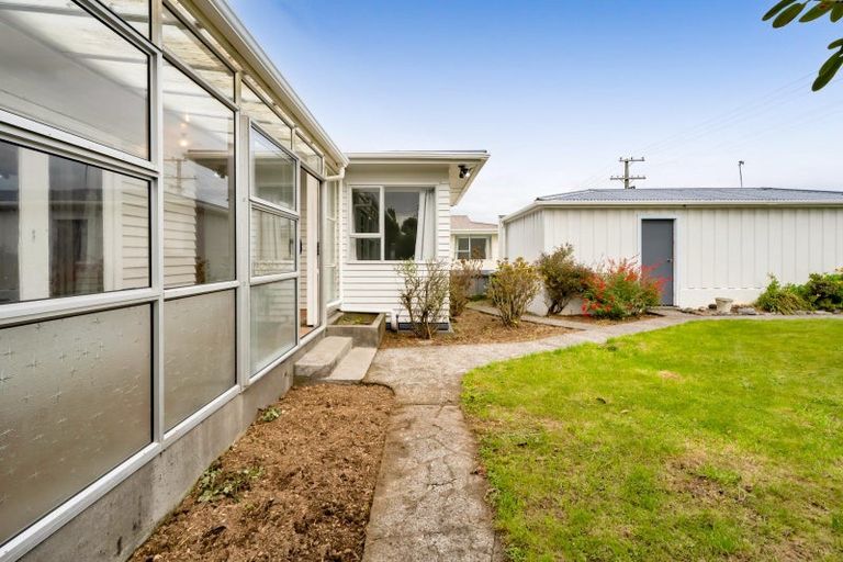 Photo of property in 2 Fitzgerald Avenue, Kaponga, Hawera, 4679
